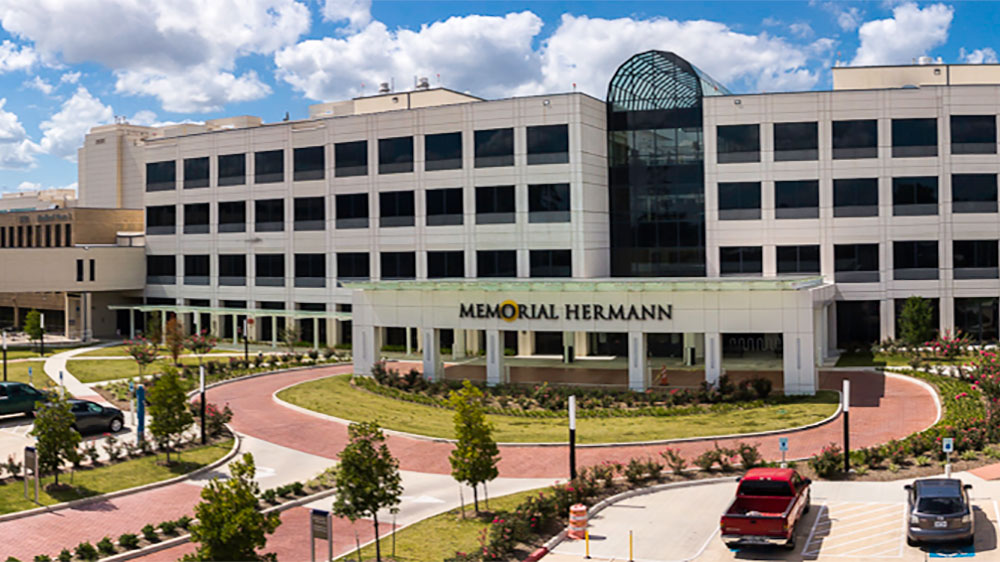Memorial Hermann Greater Heights Entrance