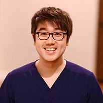 Photo of Dr. Mufeng Zhu, MD
