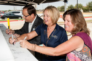 Sugar Land Hospital signing of beam