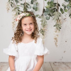 patient with flower crown