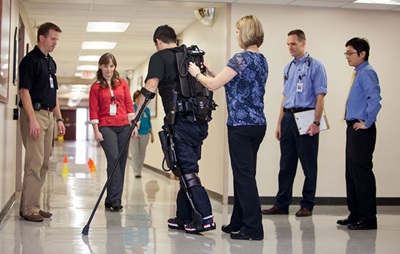 Physicians monitor patient using an ekoskeleton